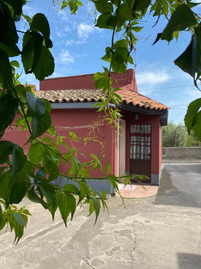 Вілла Casa Vacanze Da Nonna Santa Ф'юмефреддо-ді-Сіцілія Екстер'єр фото
